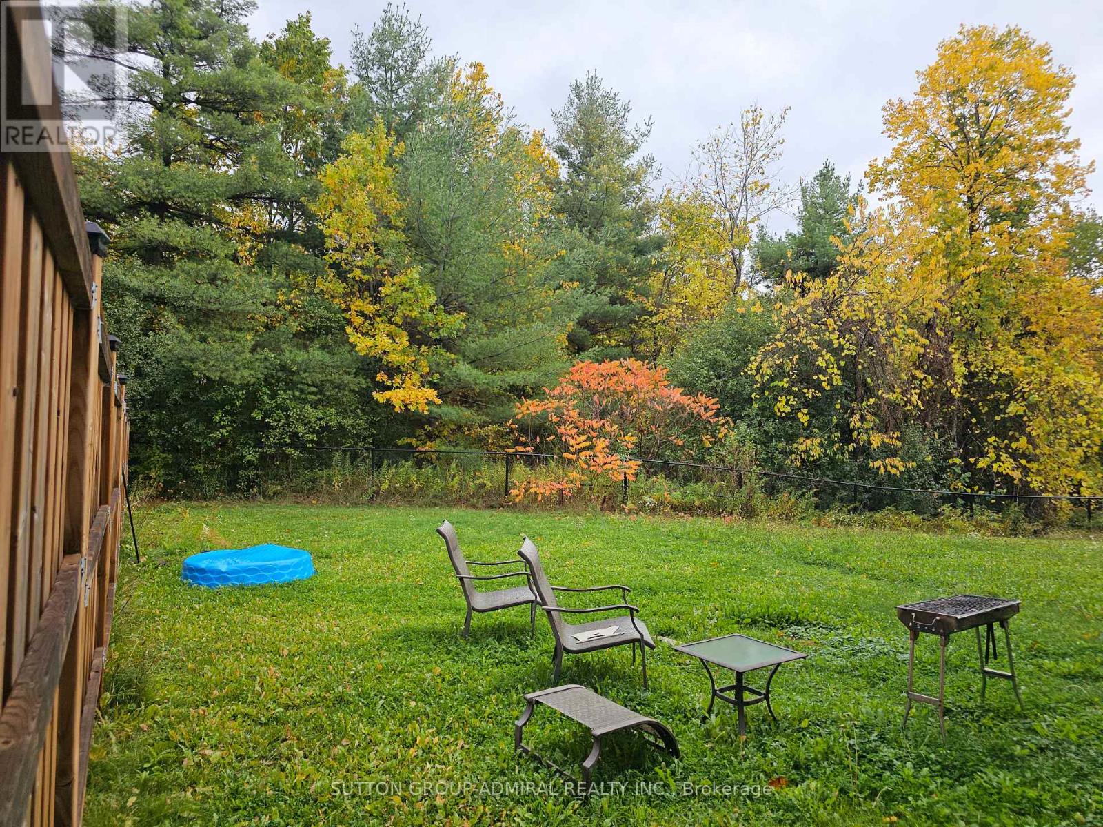 63 Collin Court, Richmond Hill, Ontario L4E 0X7 - Photo 37 - N12580512