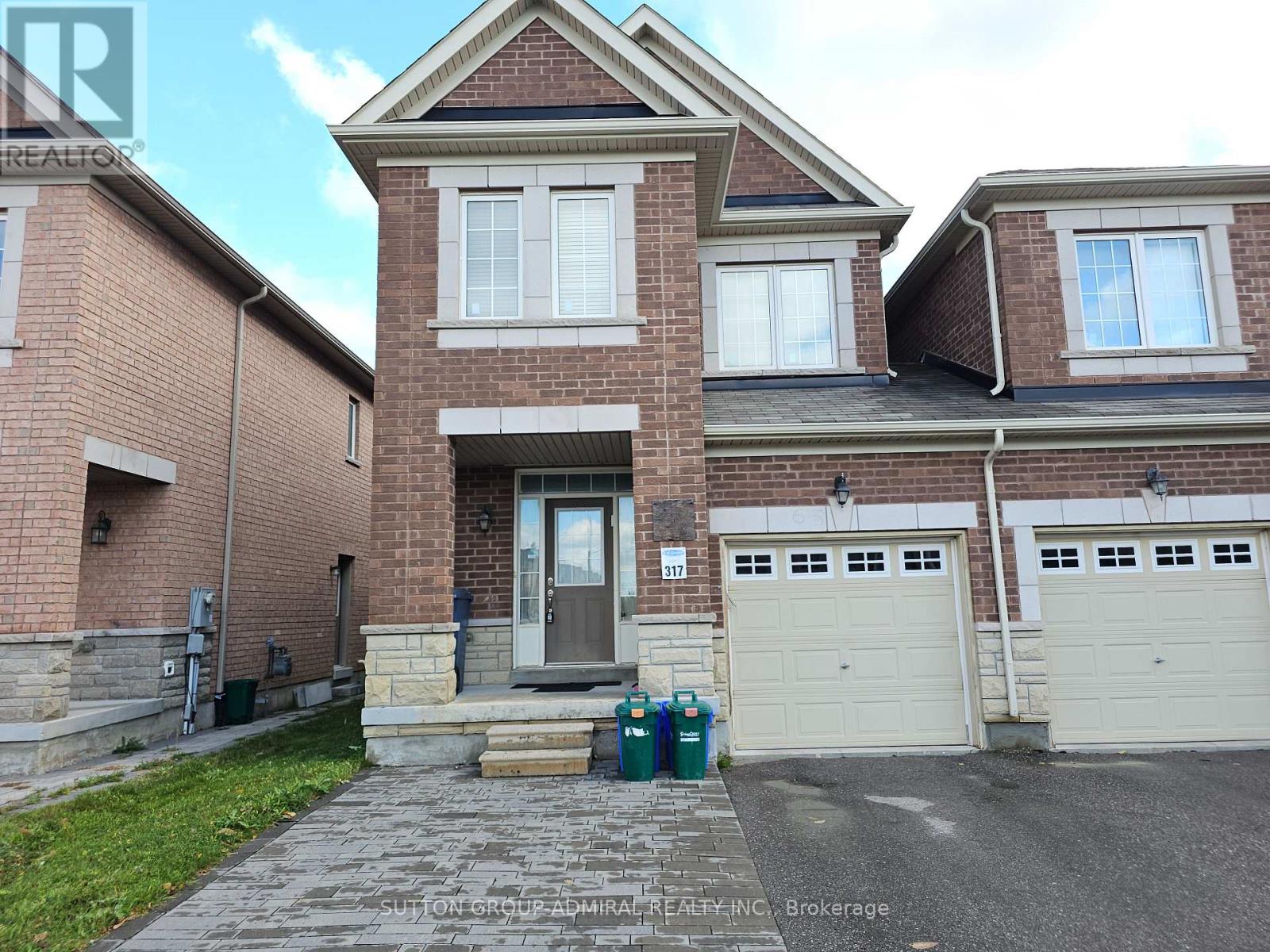 63 Collin Court, Richmond Hill, Ontario L4E 0X7 - Photo 40 - N12580512