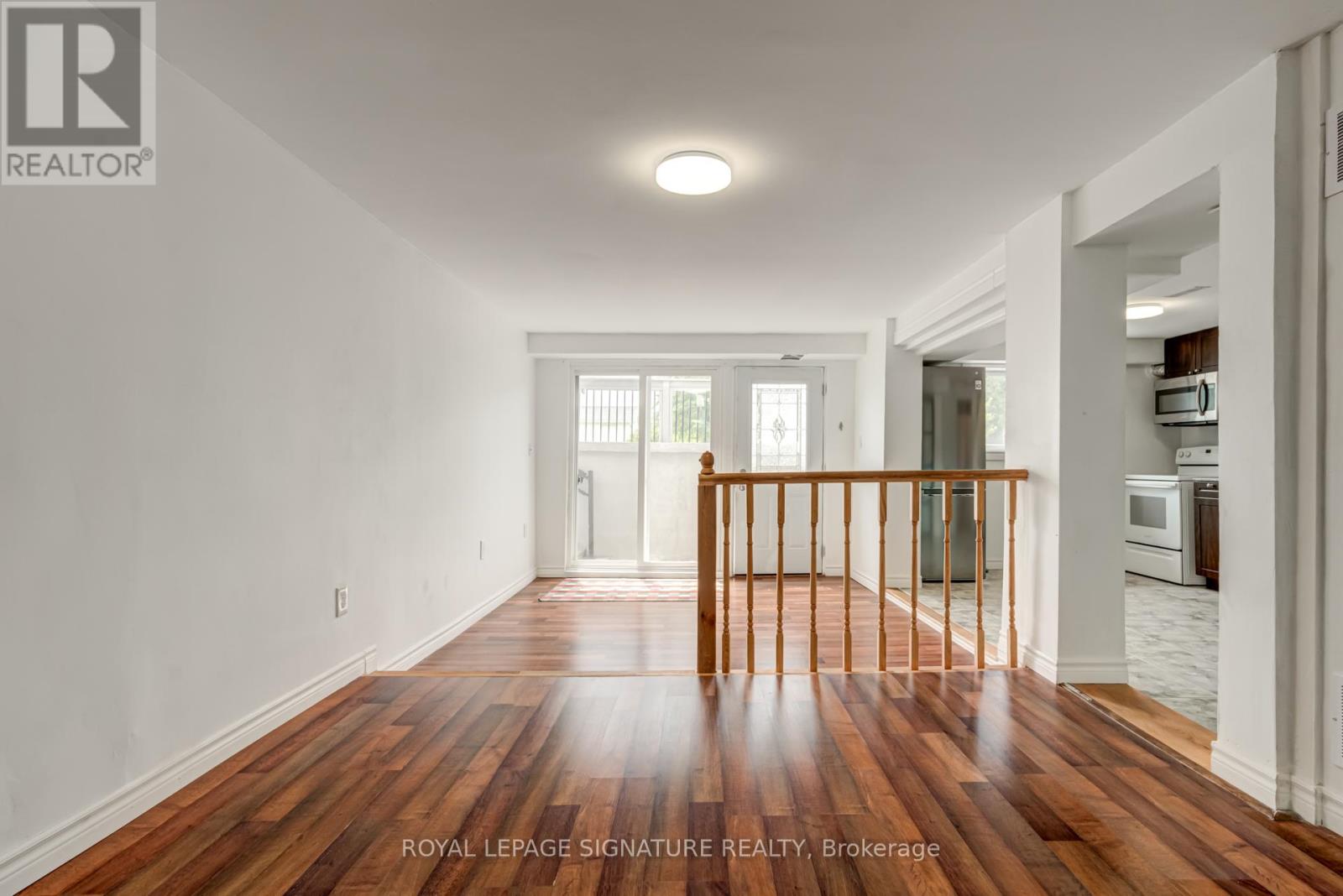 Lower - 235 Cedar Crescent, Barrie, Ontario  L4N 4A6 - Photo 10 - S12580498