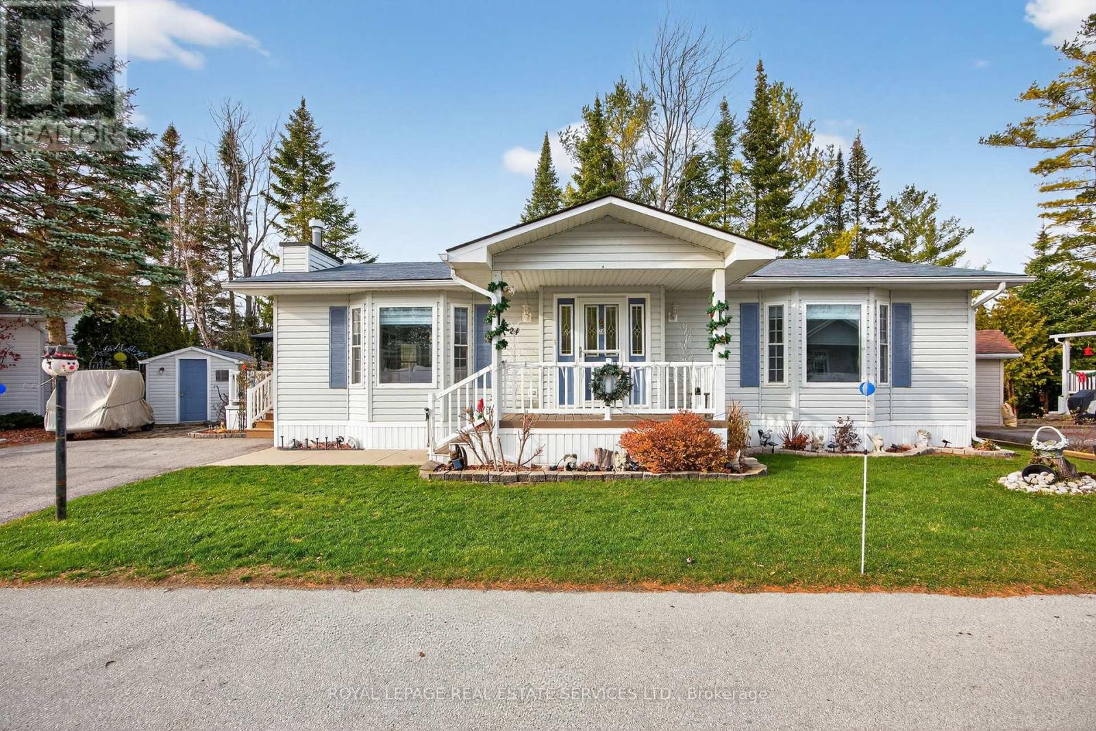 24 TOPAZ STREET, Wasaga Beach, Ontario