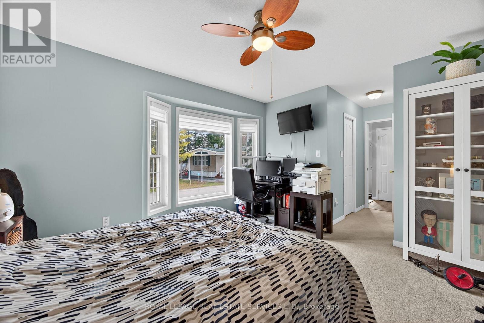 24 Topaz Street, Wasaga Beach, Ontario L9Z 1X7 - Photo 16 - S12580524