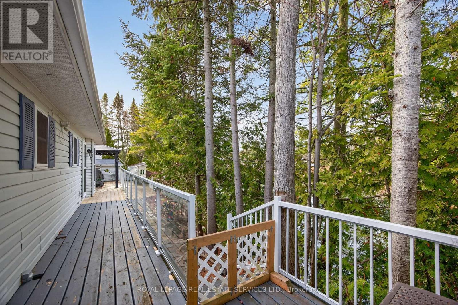 24 Topaz Street, Wasaga Beach, Ontario L9Z 1X7 - Photo 24 - S12580524