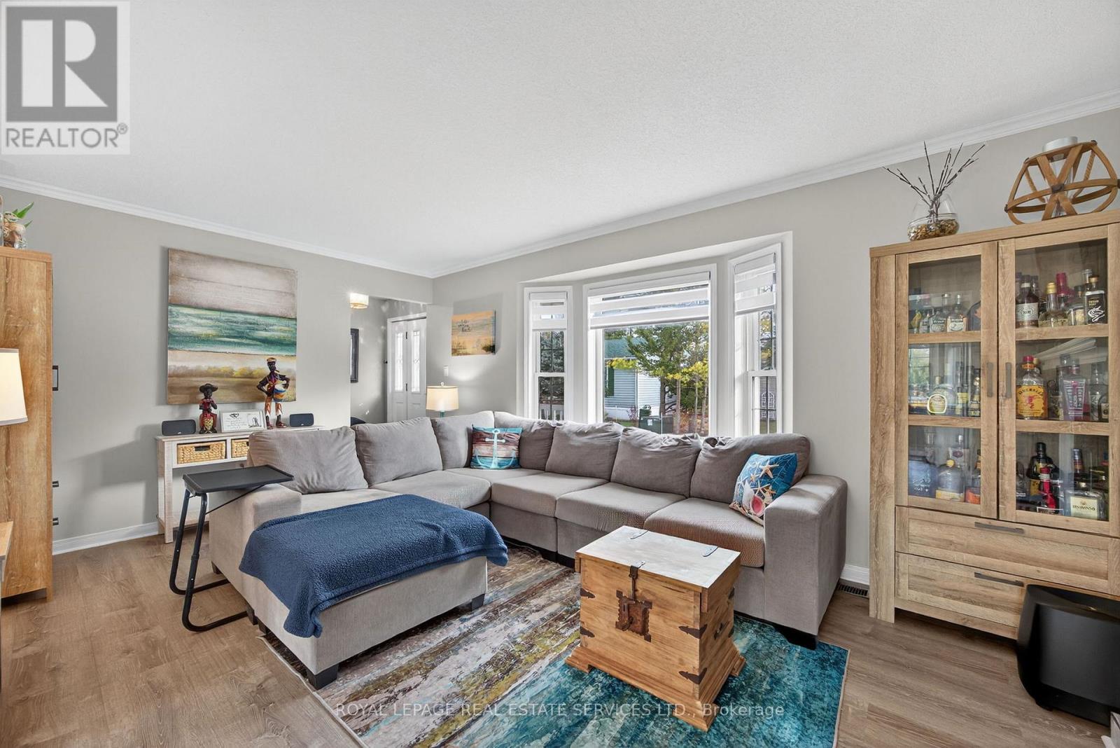 24 Topaz Street, Wasaga Beach, Ontario L9Z 1X7 - Photo 6 - S12580524