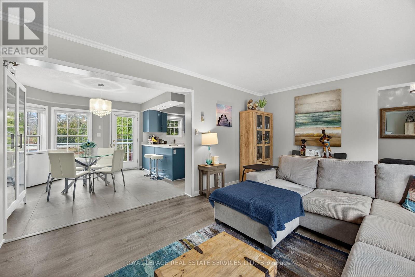 24 Topaz Street, Wasaga Beach, Ontario L9Z 1X7 - Photo 7 - S12580524