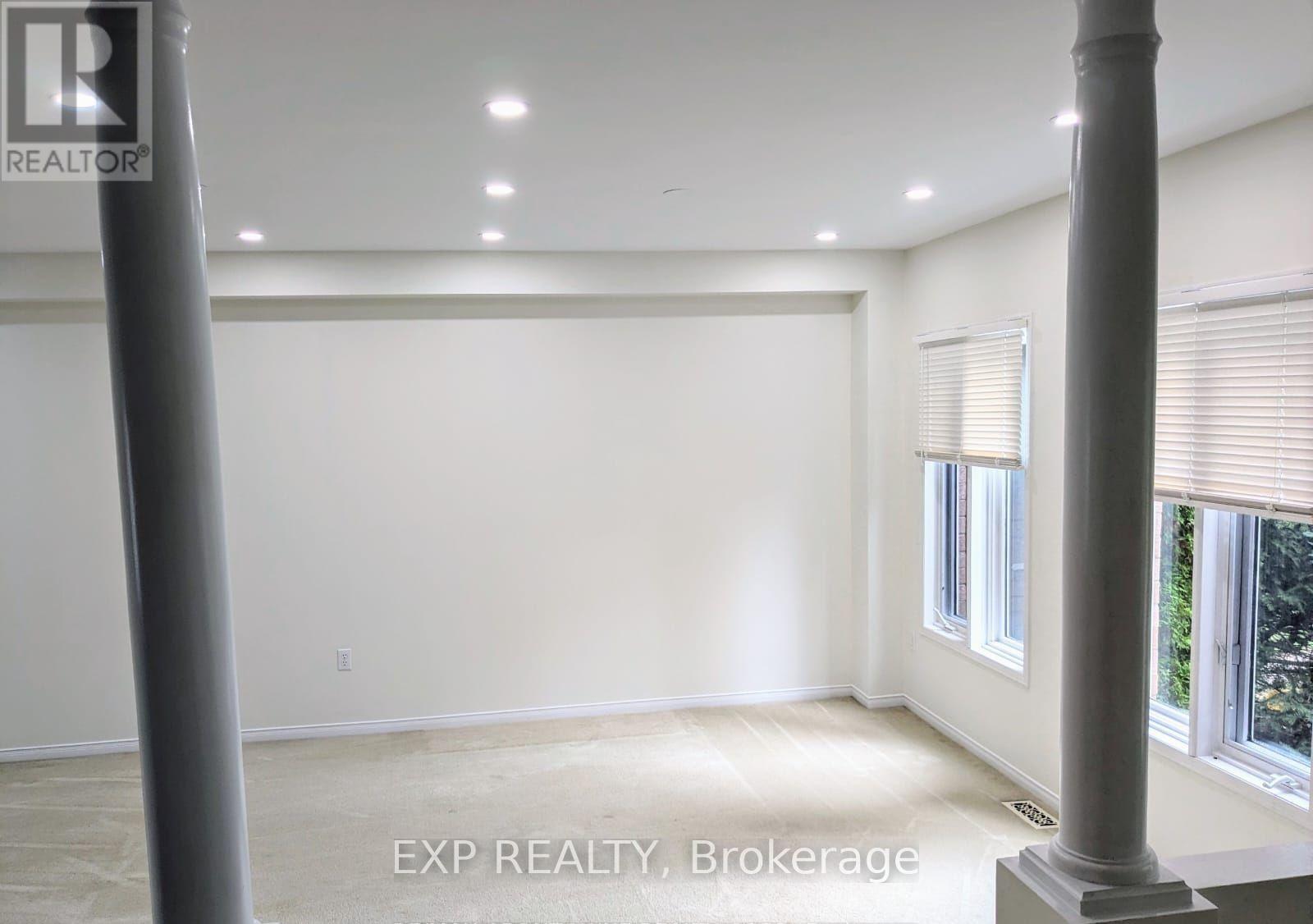 6 - 2315 Westoak Trail, Oakville, Ontario  L6M 3S8 - Photo 5 - W12580496