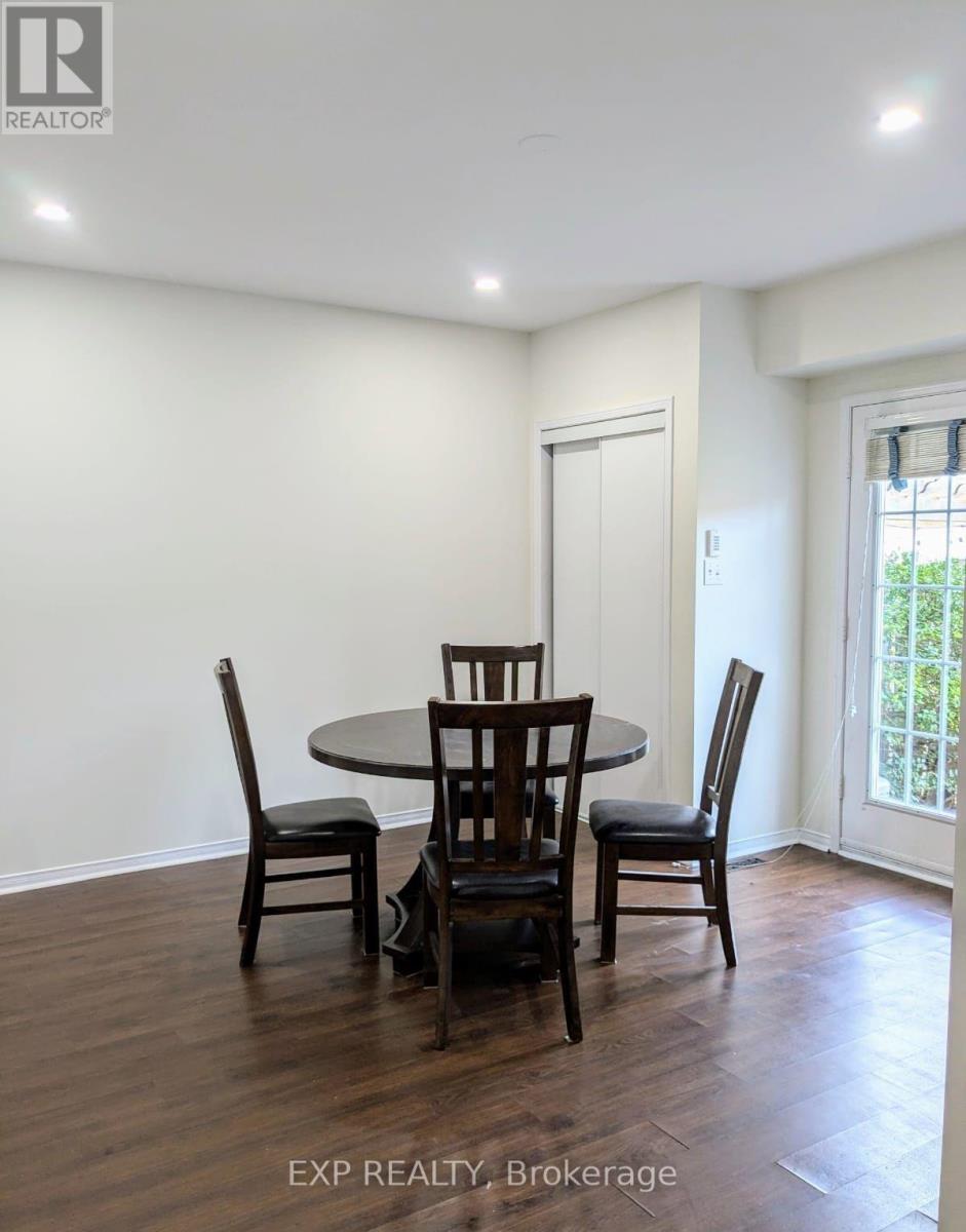 6 - 2315 Westoak Trail, Oakville, Ontario  L6M 3S8 - Photo 8 - W12580496