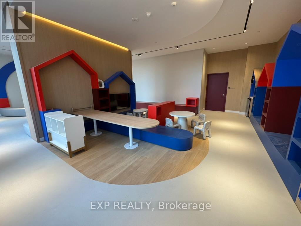 2105 - 395 Square One Drive, Mississauga, Ontario L5B 0P6 - Photo 20 - W12580506