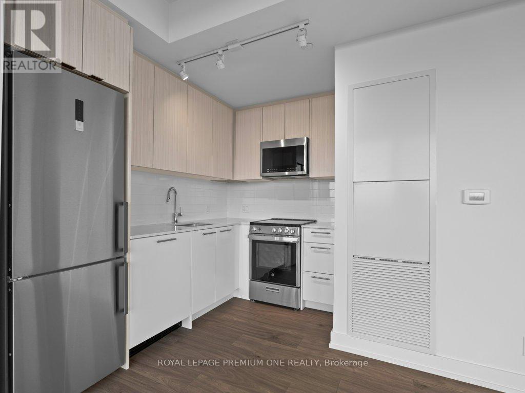 511 - 225 Veterans Drive, Brampton, Ontario  L7A 5L7 - Photo 5 - W12580536