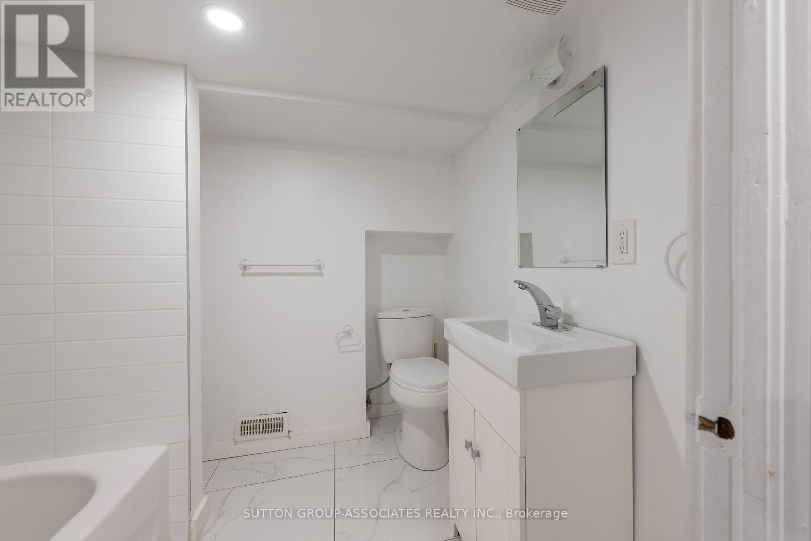 148 Boon Avenue, Toronto, Ontario  M6E 3Z5 - Photo 30 - W12580540