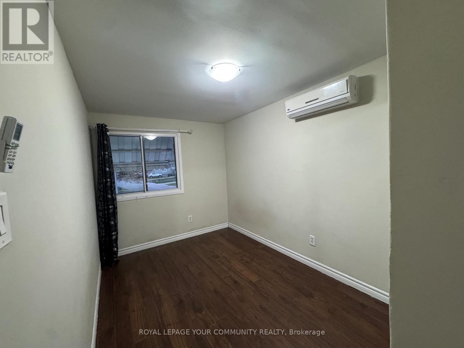 24 Grand River Court, Brampton, Ontario L6S 2J8 - Photo 16 - W12580550