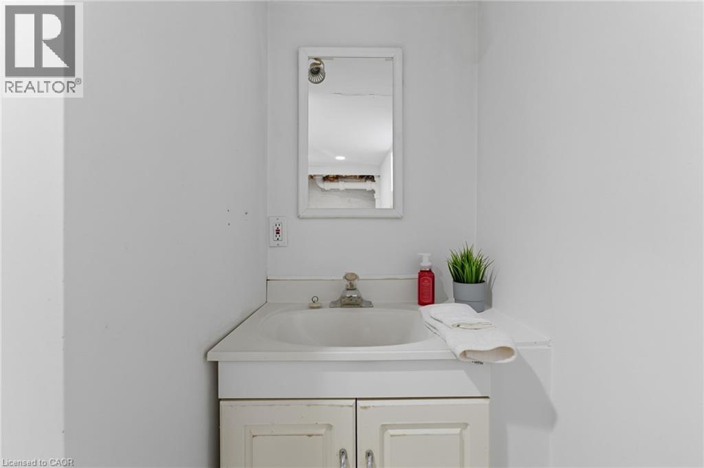 81 Beech Avenue, Cambridge, Ontario  N3C 1X6 - Photo 18 - 40781946