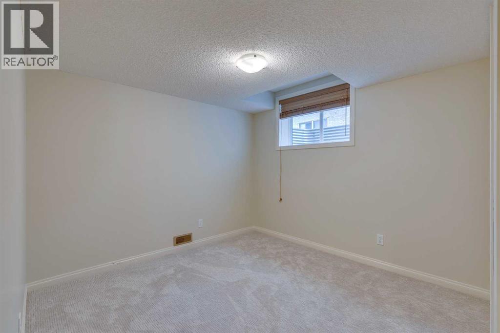 75 Cranridge Heights Se, Calgary, Alberta  T3M 0C1 - Photo 33 - A2232536