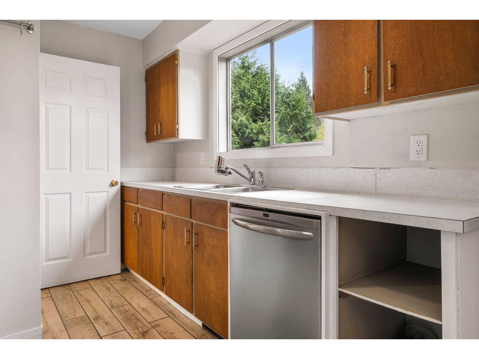 31949 Silverdale Avenue, Mission, British Columbia  V2V 2L2 - Photo 10 - R3069948