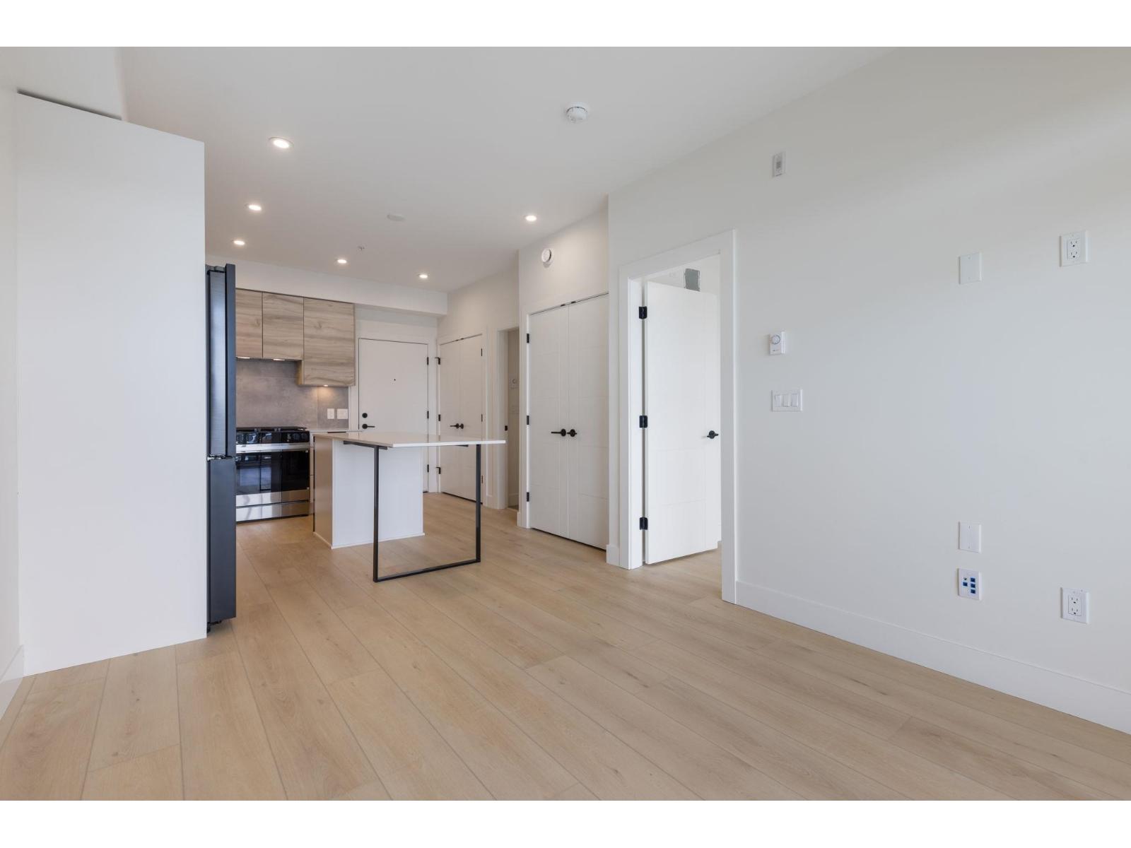 207 30490 Cardinal Avenue, Abbotsford, British Columbia  V2T 0A5 - Photo 7 - R3070503