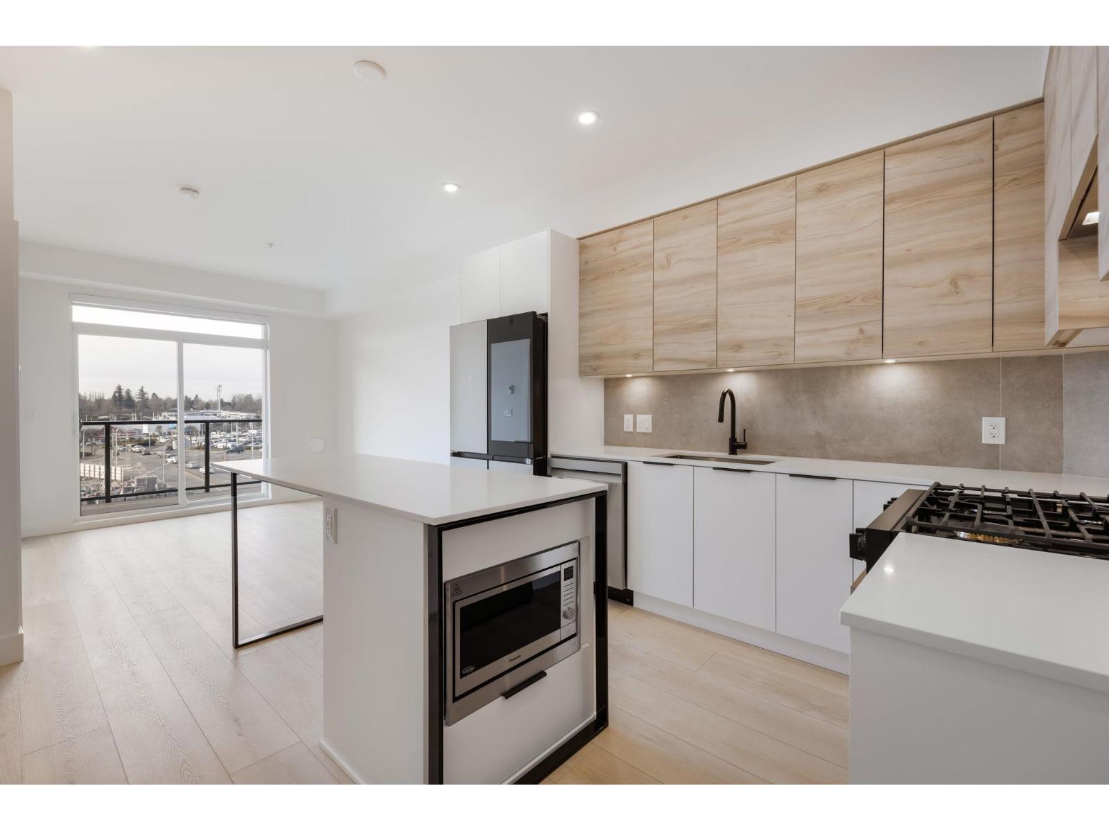 207 30490 Cardinal Avenue, Abbotsford, British Columbia  V2T 0A5 - Photo 4 - R3070503