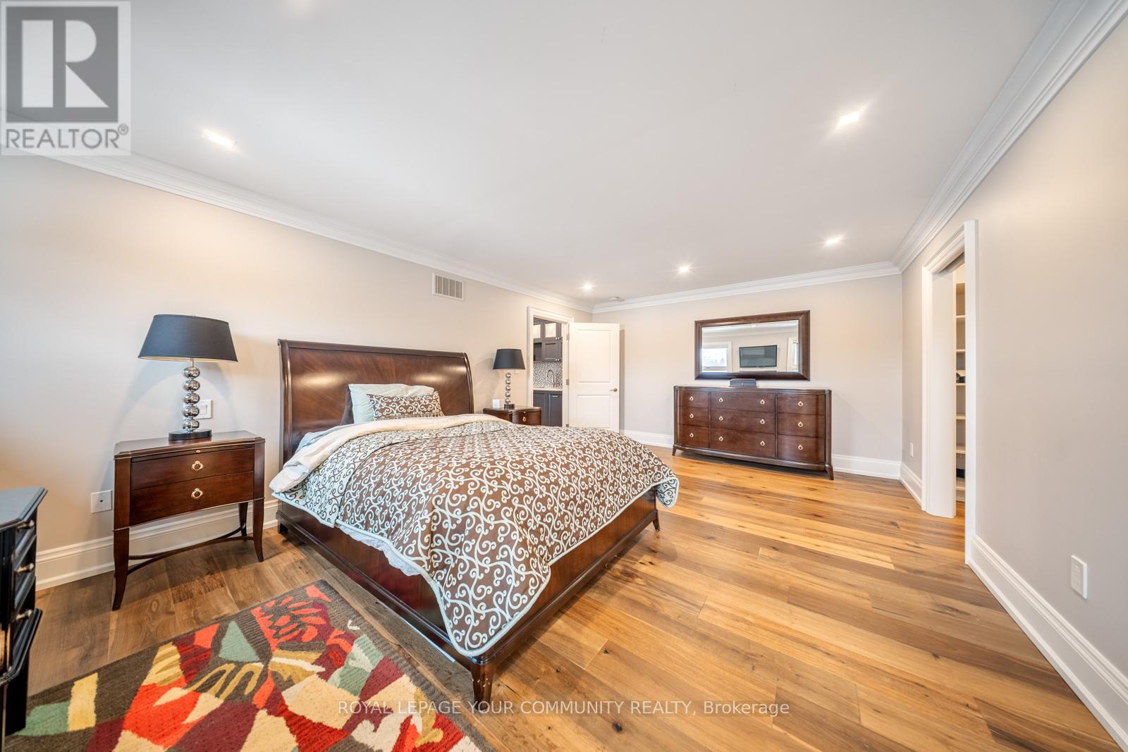 1551 Warland Road, Oakville, Ontario  L6L 1N4 - Photo 24 - W12503506