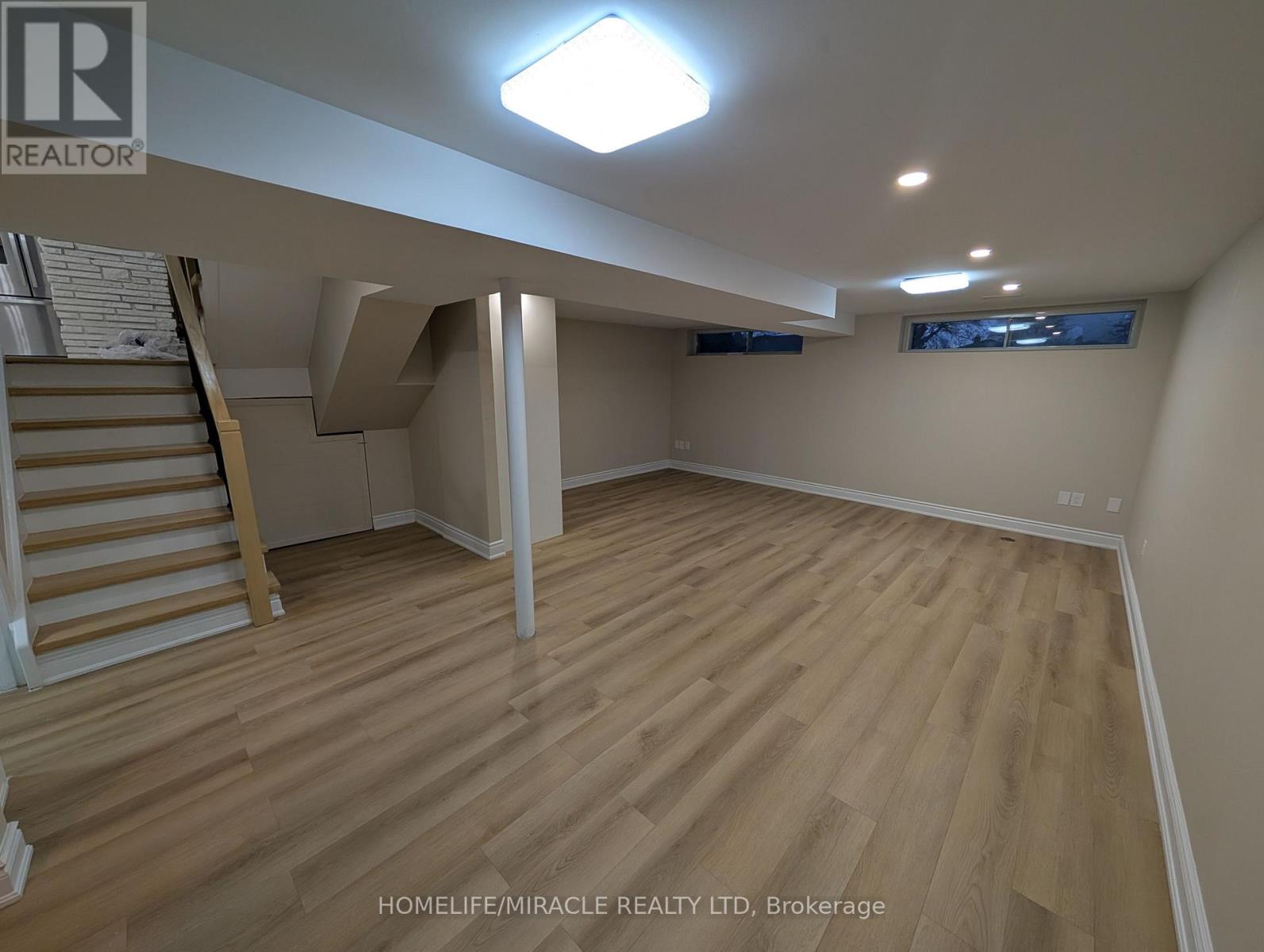 15 Athlone Avenue, Brampton, Ontario  L6T 2N5 - Photo 10 - W12579876