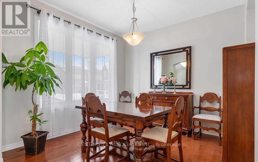 177 Montreal Circle, Hamilton, Ontario  L8E 0C6 - Photo 5 - X12579666