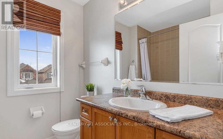 177 Montreal Circle, Hamilton, Ontario  L8E 0C6 - Photo 11 - X12579666