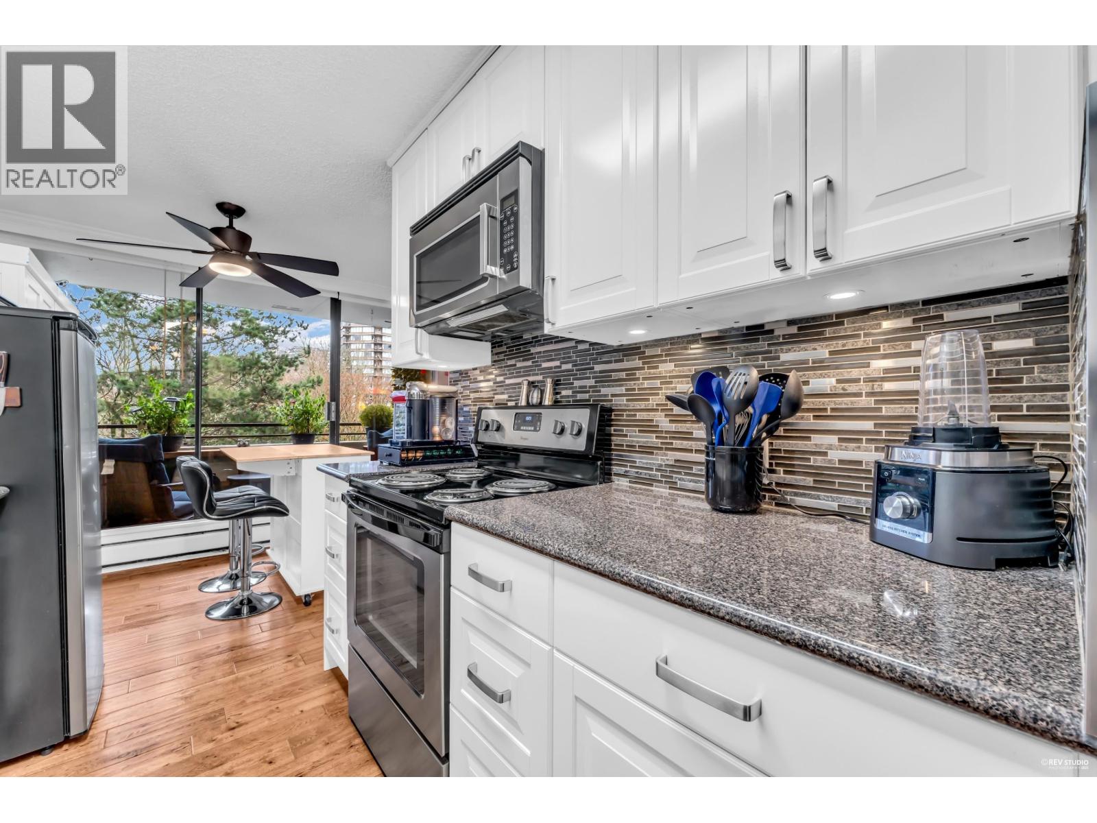 501 1725 Pendrell Street, Vancouver, British Columbia  V6G 2X7 - Photo 5 - R3070501