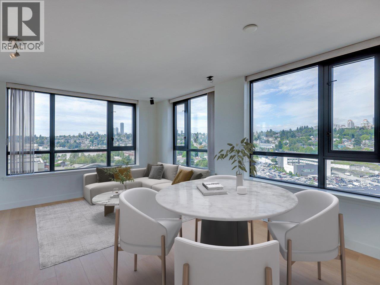 1607 1 Renaissance Square, New Westminster, British Columbia  V3M 0B6 - Photo 5 - R3070519