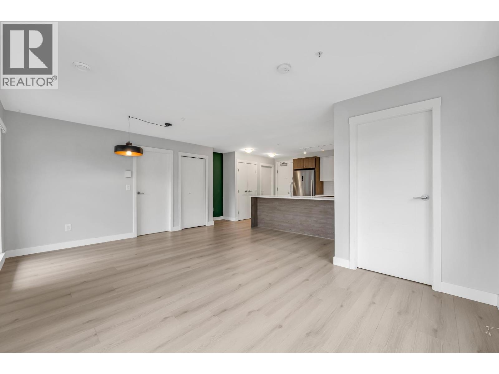 206 2525 Clarke Street, Port Moody, British Columbia  V3H 0J3 - Photo 8 - R3070516