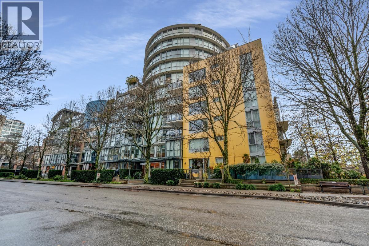 414 1485 W 6th Avenue, Vancouver, British Columbia  V6H 4G1 - Photo 1 - R3070489