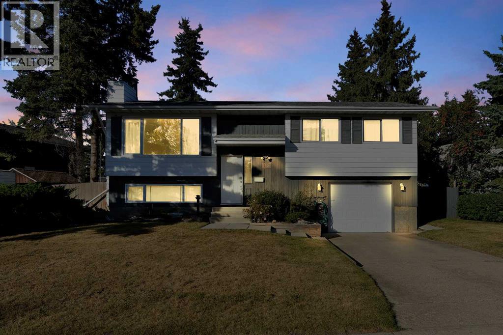 5240 40 Street, Innisfail, Alberta  T4G 1G5 - Photo 2 - A2258985