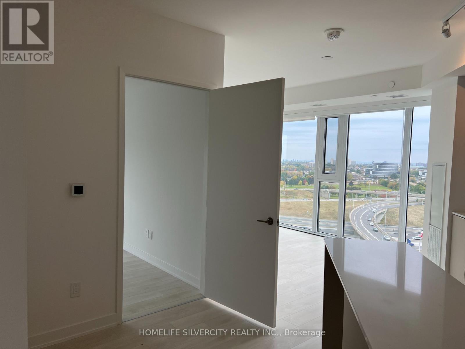 1505 - 8 TIPPETT ROAD, Toronto, Ontario