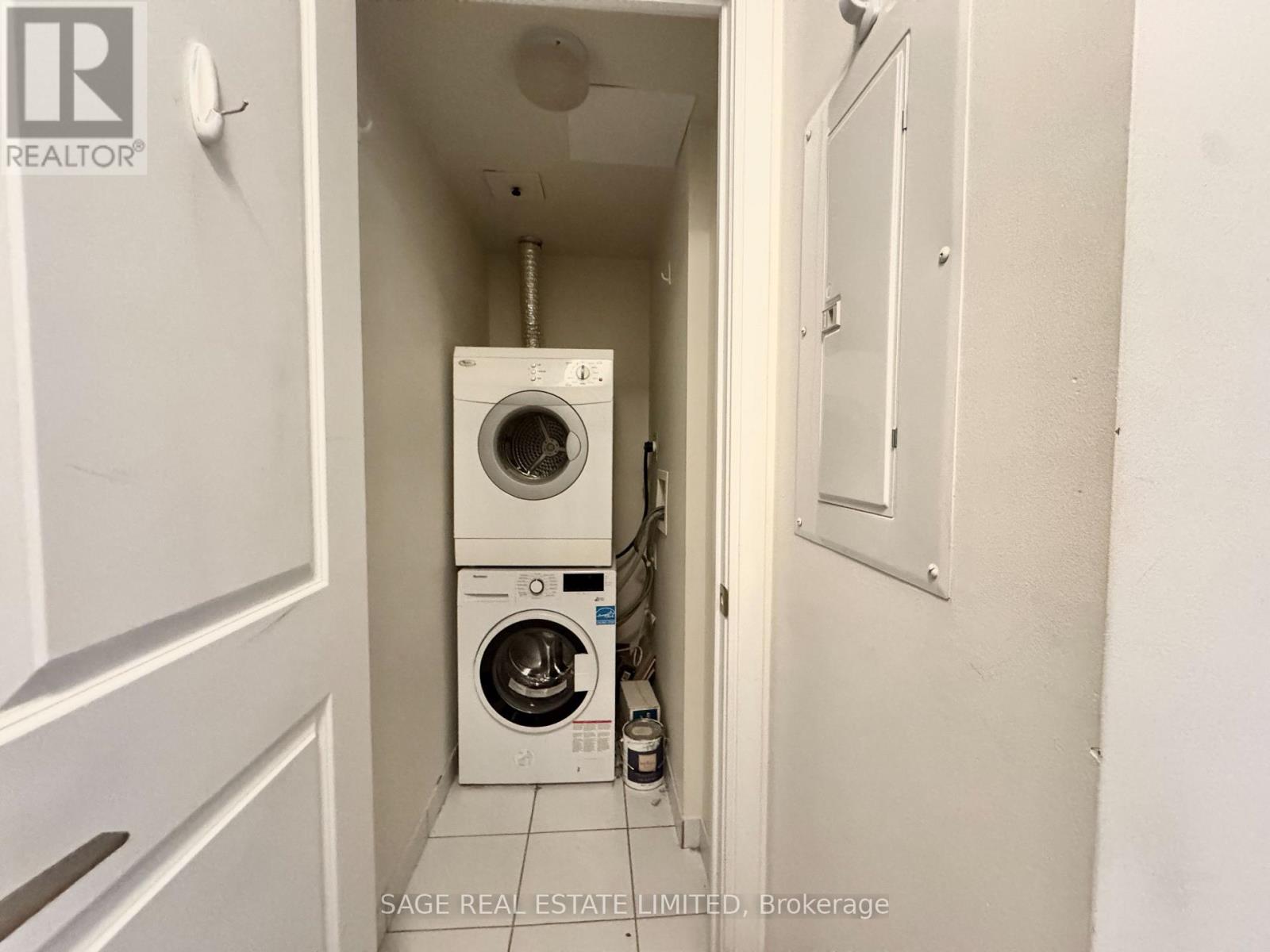 1019 - 560 Front Street W, Toronto, Ontario  M5V 1C1 - Photo 16 - C12580594