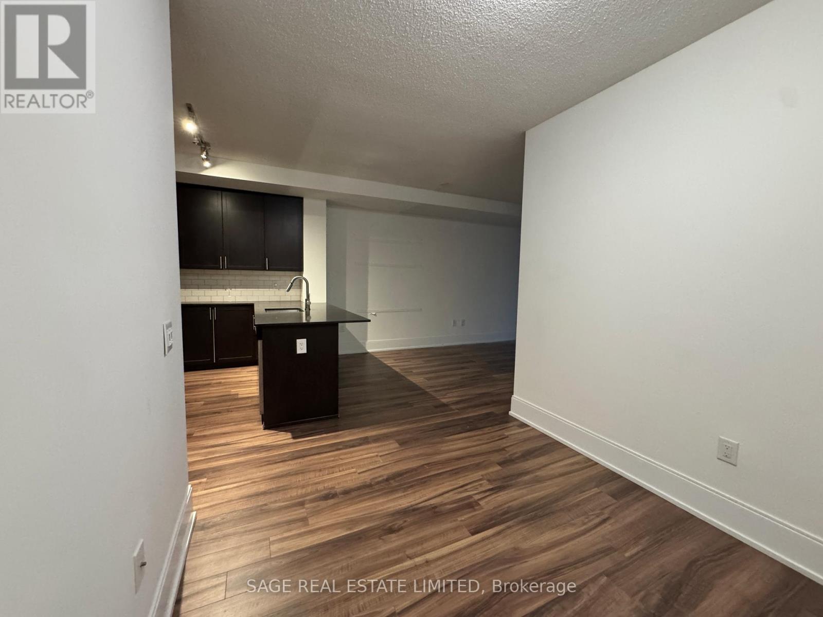 1019 - 560 Front Street W, Toronto, Ontario  M5V 1C1 - Photo 3 - C12580594