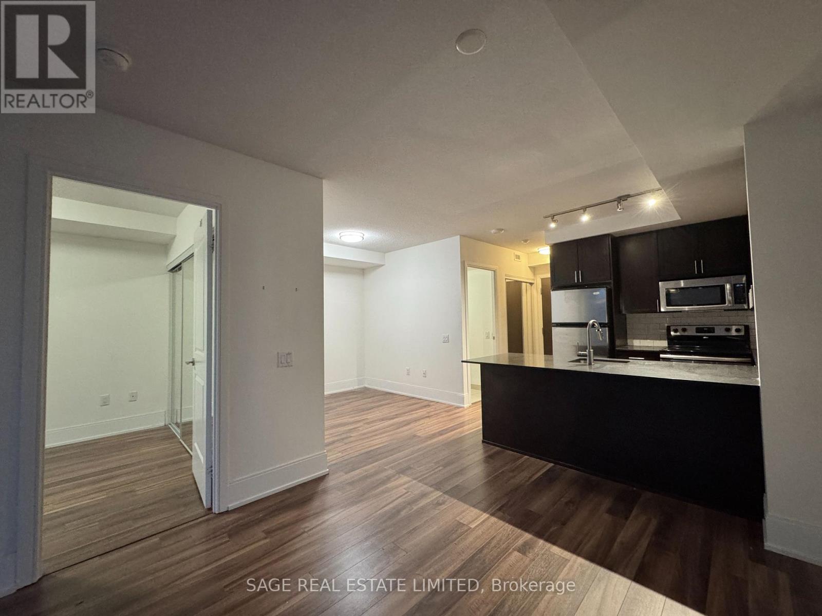 1019 - 560 Front Street W, Toronto, Ontario  M5V 1C1 - Photo 5 - C12580594