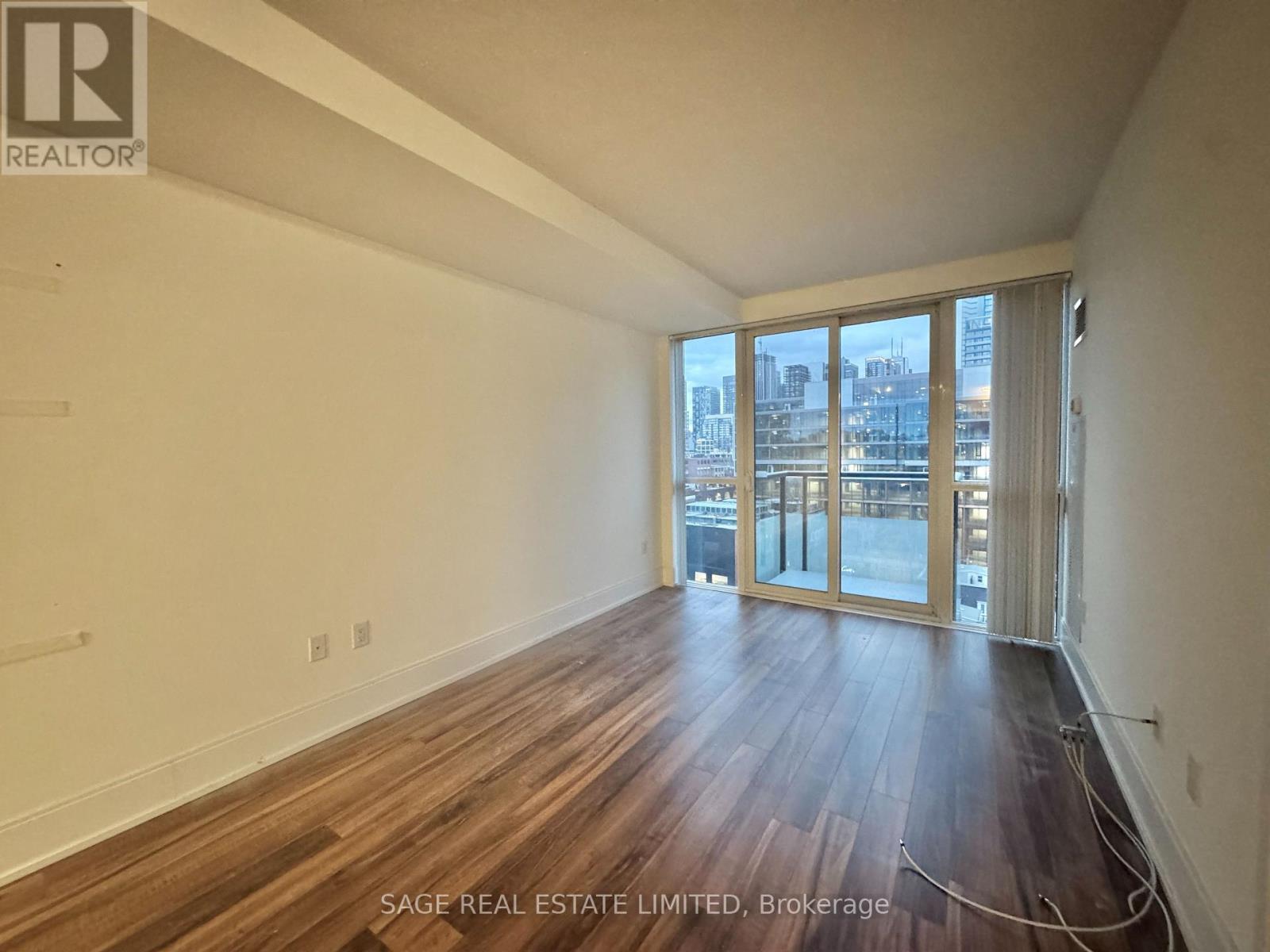 1019 - 560 Front Street W, Toronto, Ontario  M5V 1C1 - Photo 6 - C12580594