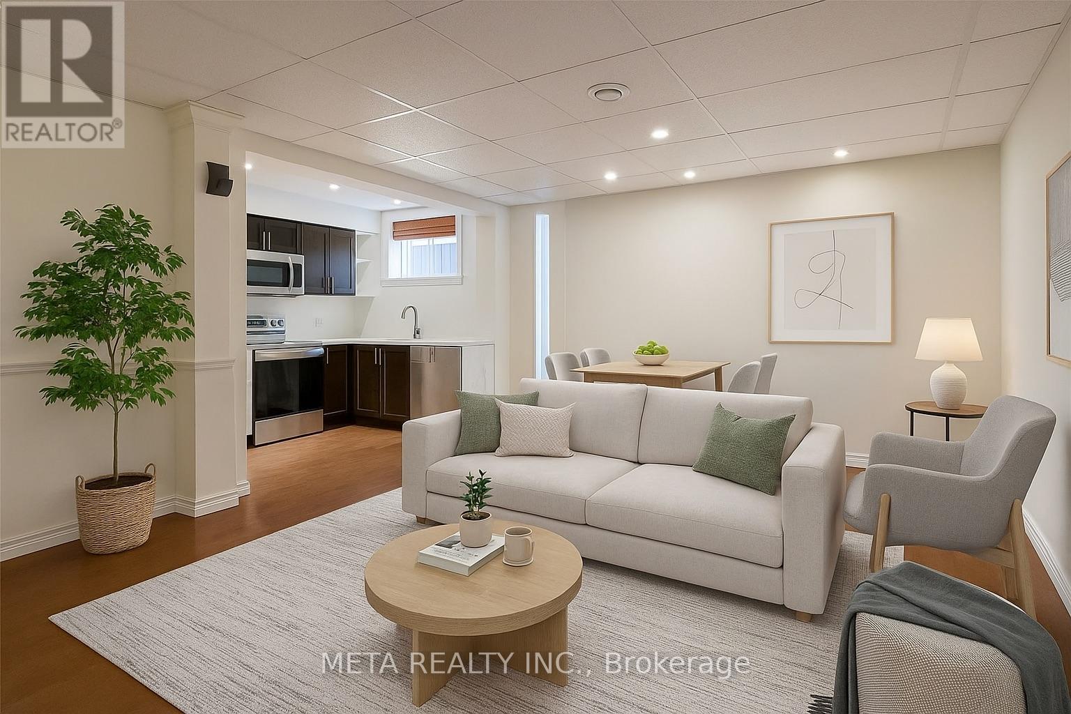 44 Highland Terrace, Bradford West Gwillimbury, Ontario  L3Z 3E8 - Photo 2 - N12580590