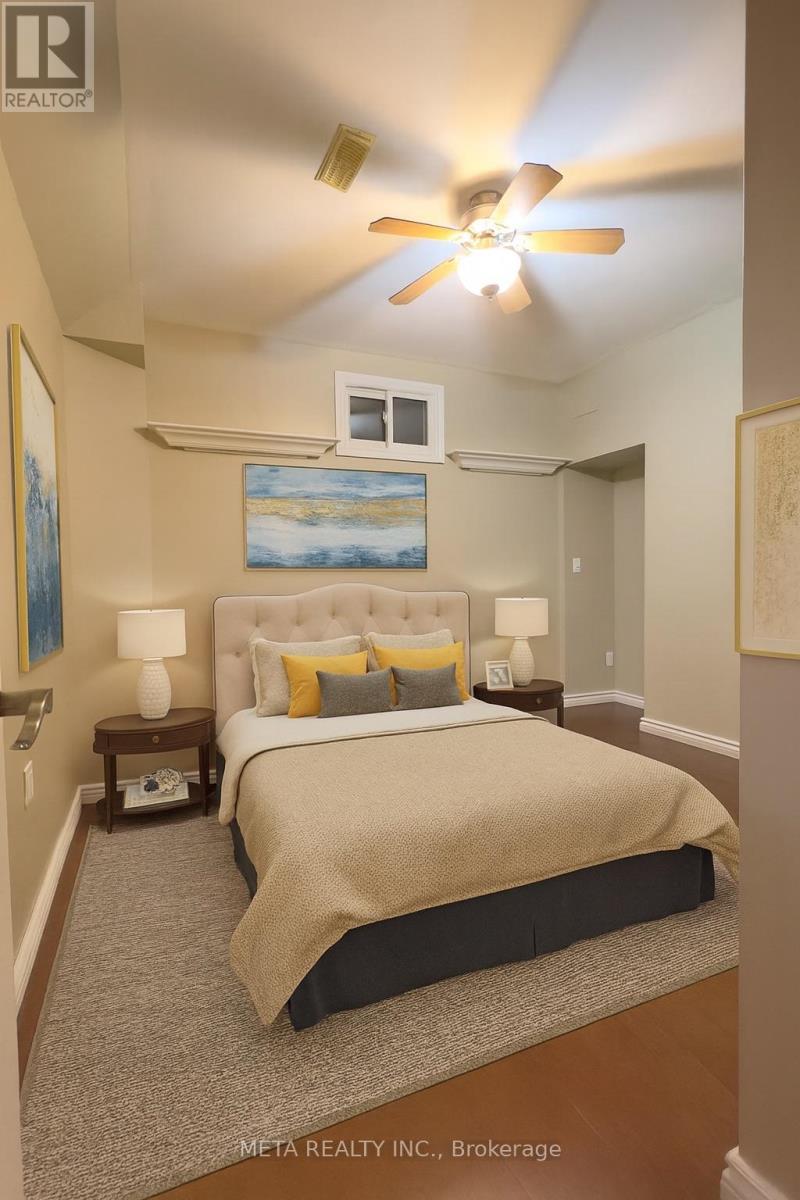 44 Highland Terrace, Bradford West Gwillimbury, Ontario  L3Z 3E8 - Photo 4 - N12580590