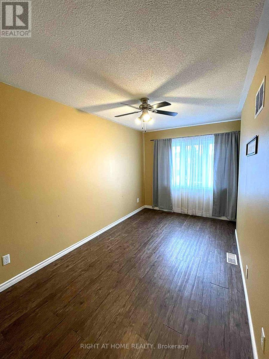 294 Ferndale Drive S, Barrie (Ardagh), Ontario  L4N 8K1 - Photo 15 - S12580584