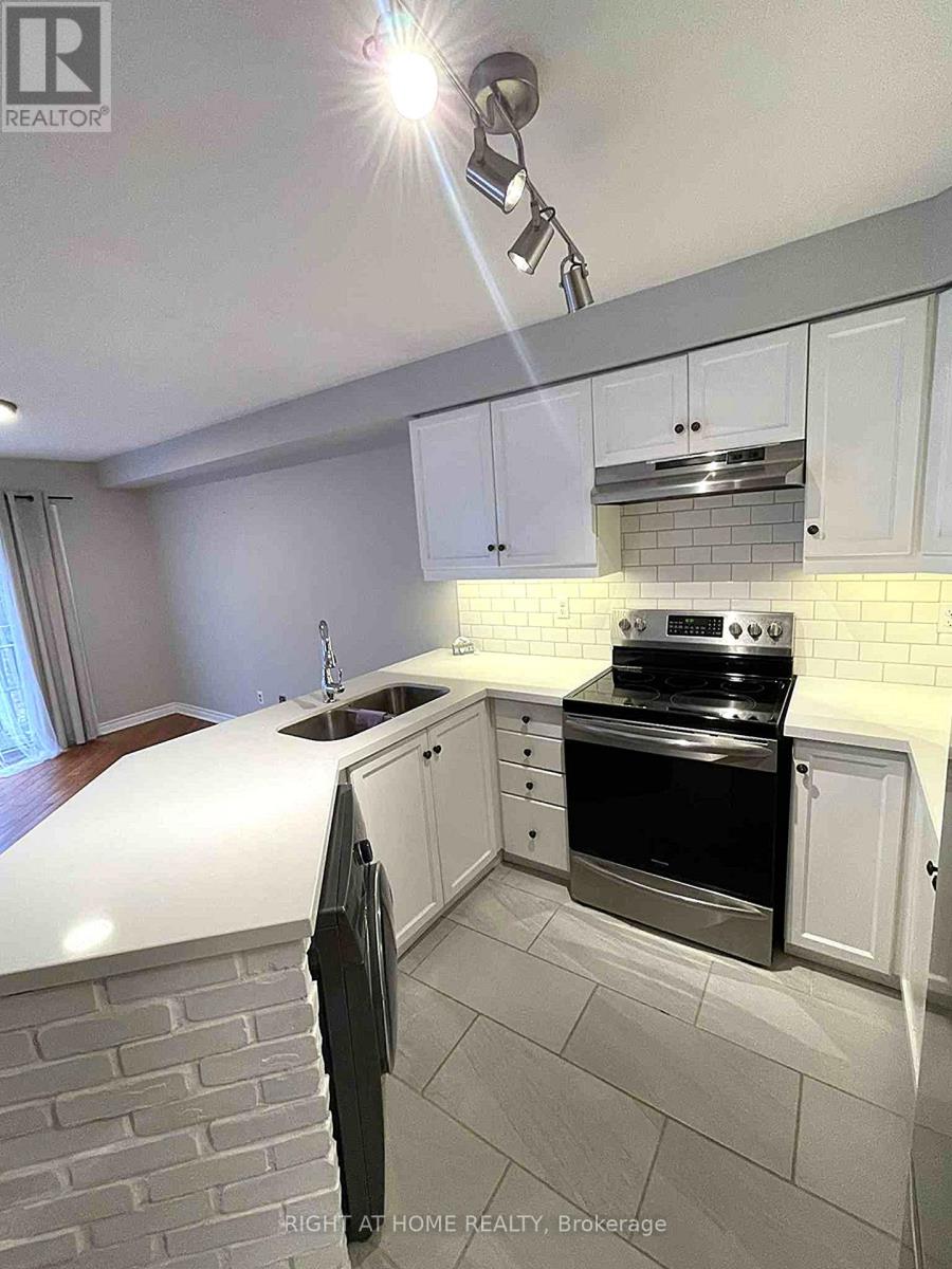 294 Ferndale Drive S, Barrie (Ardagh), Ontario  L4N 8K1 - Photo 9 - S12580584