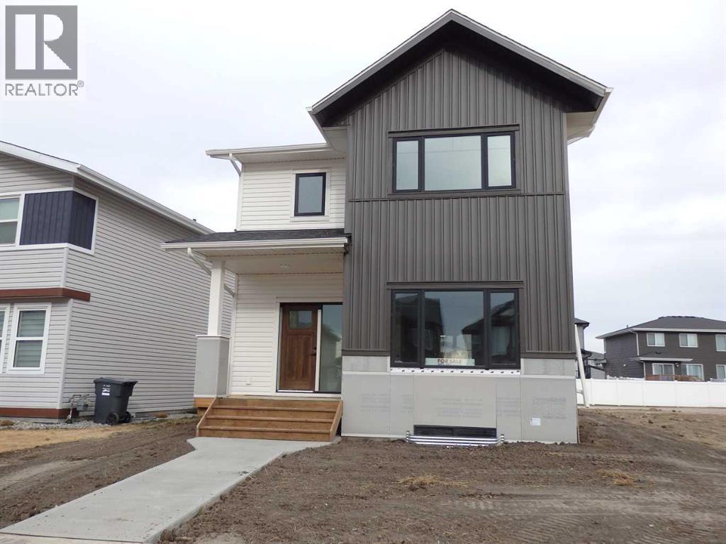 36 Memorial Parkway, Rural Red Deer County, Alberta  T4E 3B7 - Photo 1 - A2255569