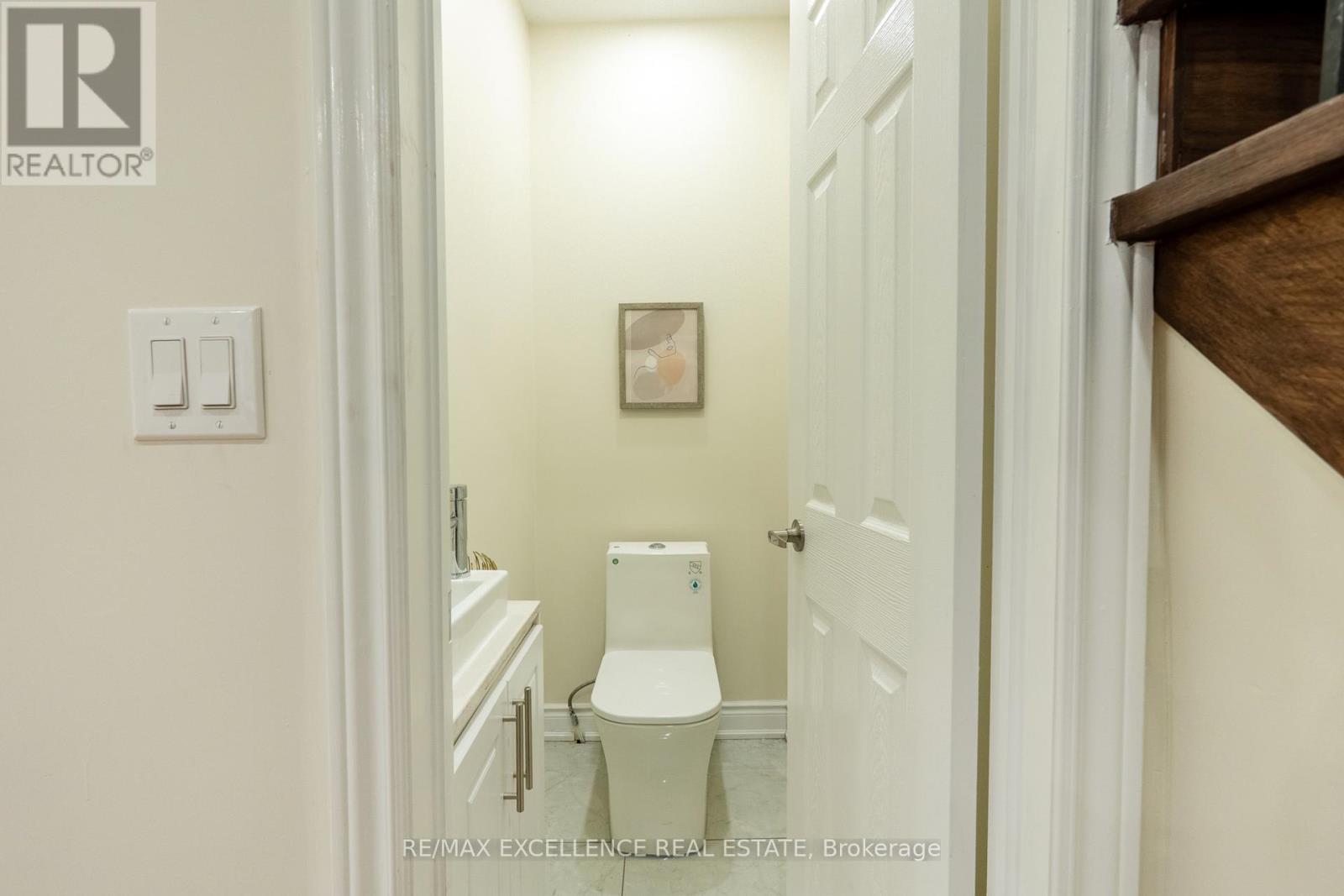 10 Draper Street, Halton Hills, Ontario  L7G 3C8 - Photo 22 - W12580574