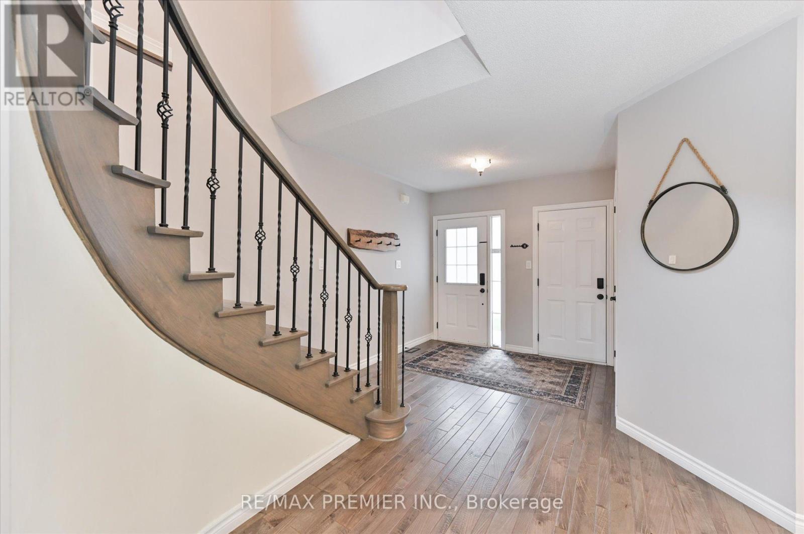 78 Archbury Circle, Caledon, Ontario  L7E 2H8 - Photo 4 - W12580580