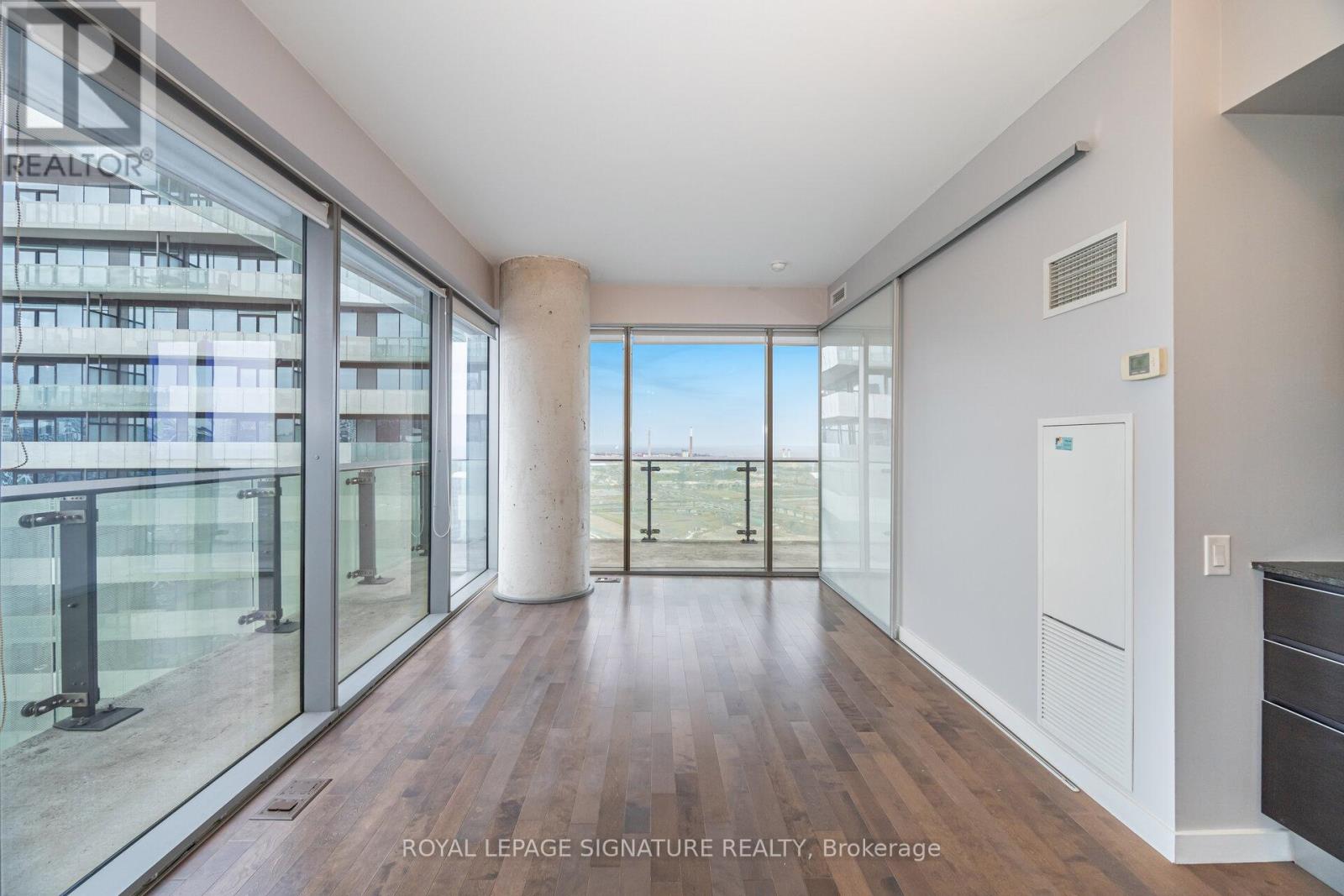 3203 - 70 Distillery Lane, Toronto, Ontario  M5A 0E3 - Photo 8 - C12574888