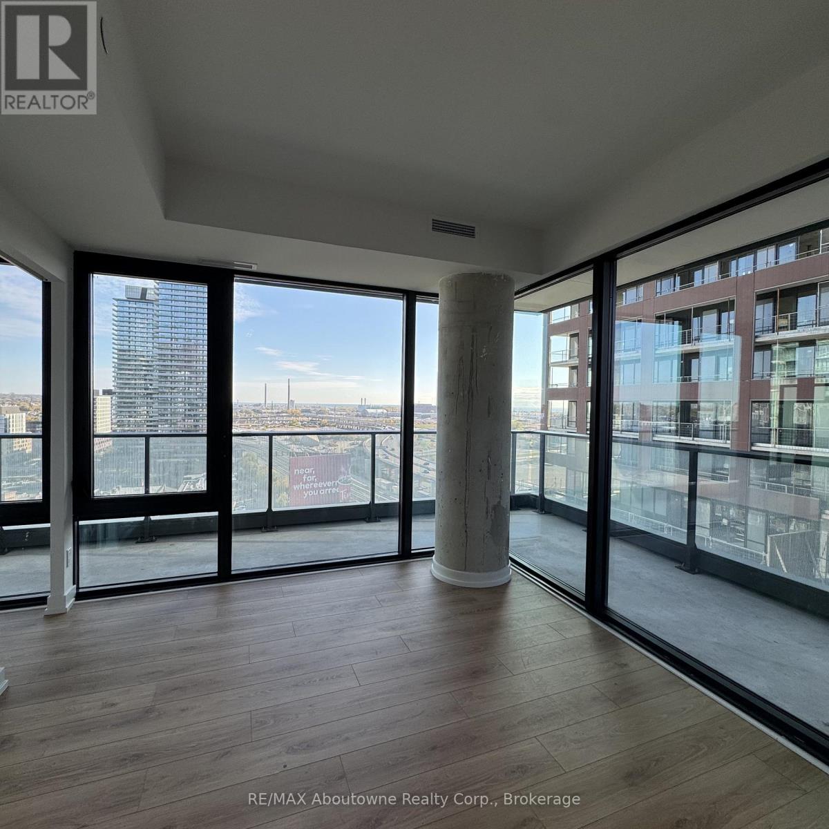 1602 - 35 Parliament Street, Toronto, Ontario  M5A 0Z5 - Photo 3 - C12580614