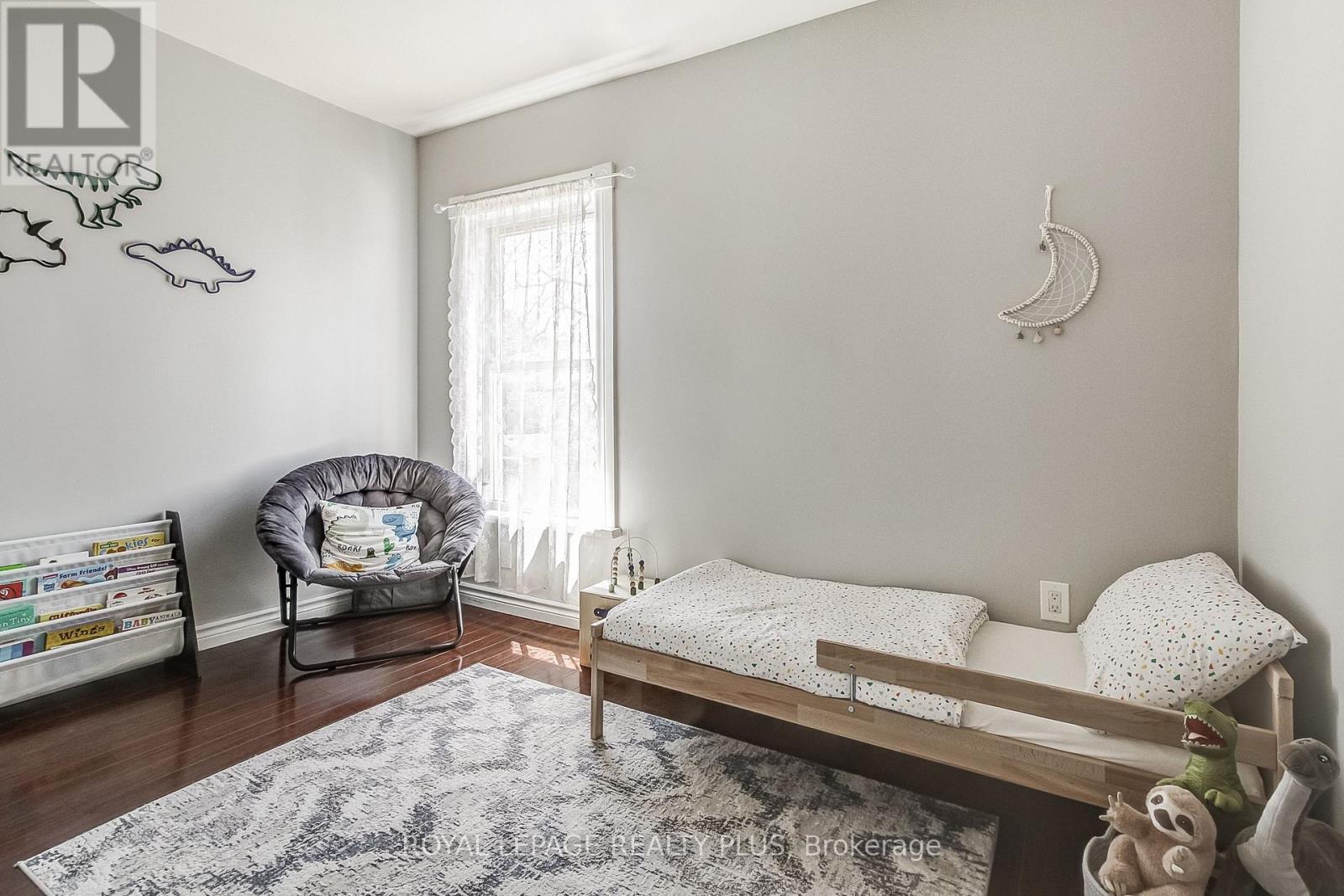 38 Rosemont Avenue, Hamilton, Ontario  L8L 2M3 - Photo 15 - X12580596