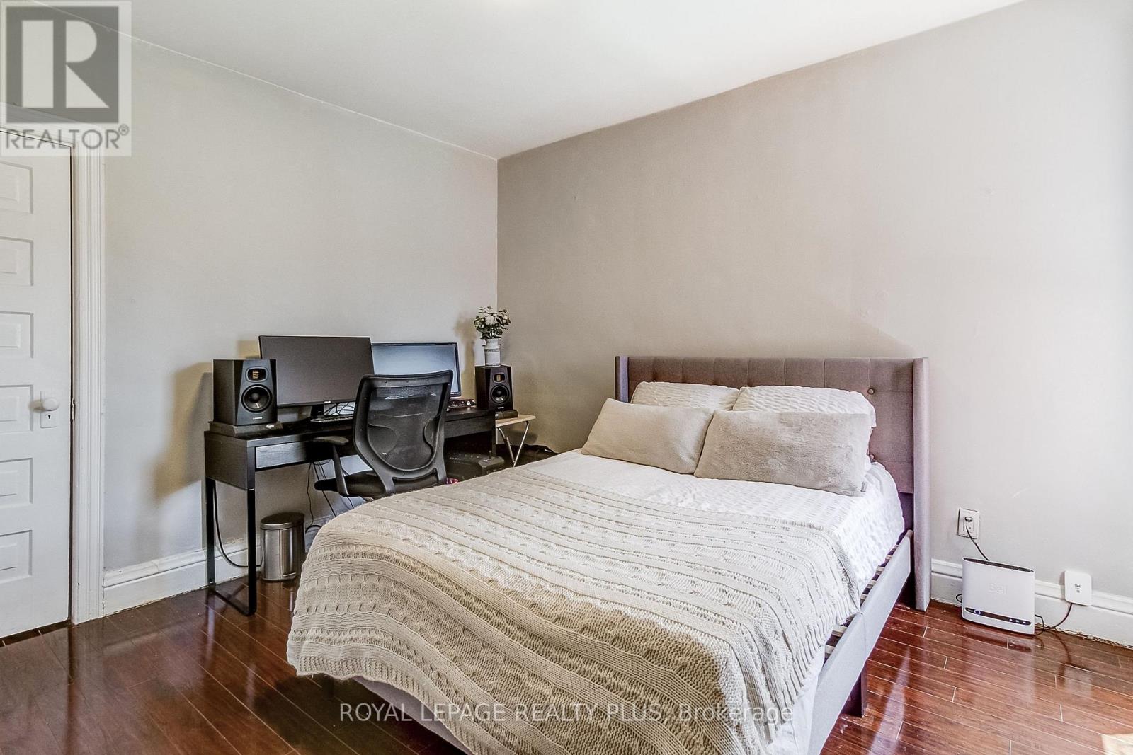 38 Rosemont Avenue, Hamilton, Ontario  L8L 2M3 - Photo 21 - X12580596