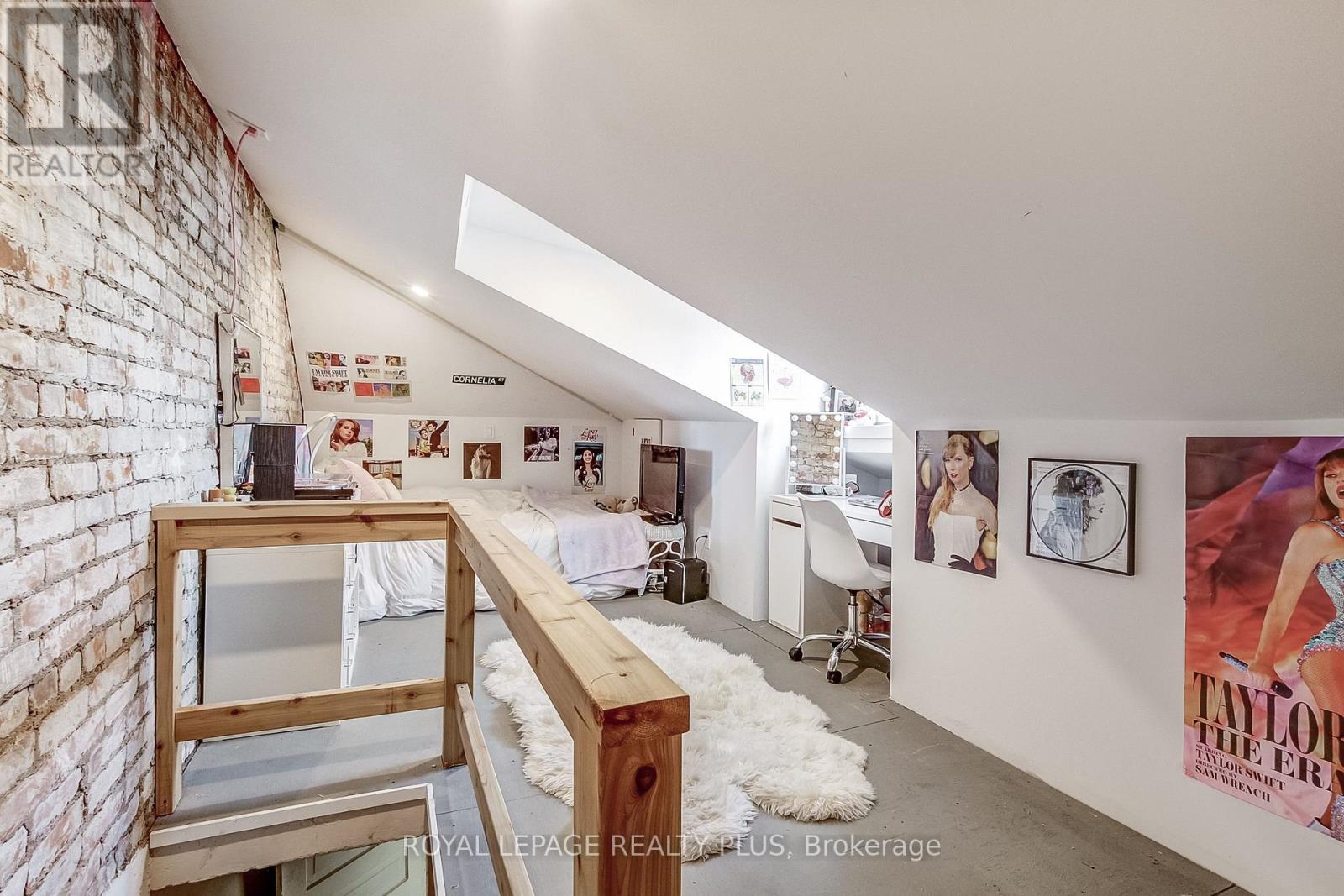 38 Rosemont Avenue, Hamilton, Ontario  L8L 2M3 - Photo 22 - X12580596