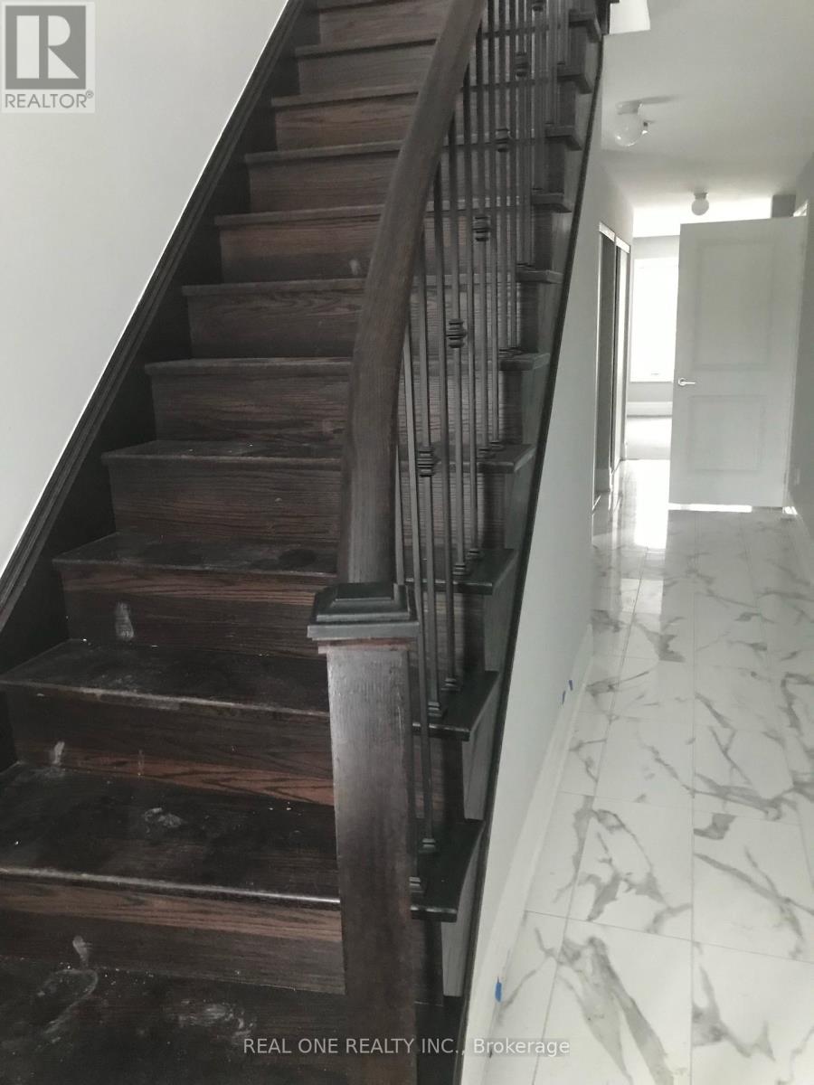 78 Golden Trail, Vaughan, Ontario  L6A 5A1 - Photo 12 - N12570562