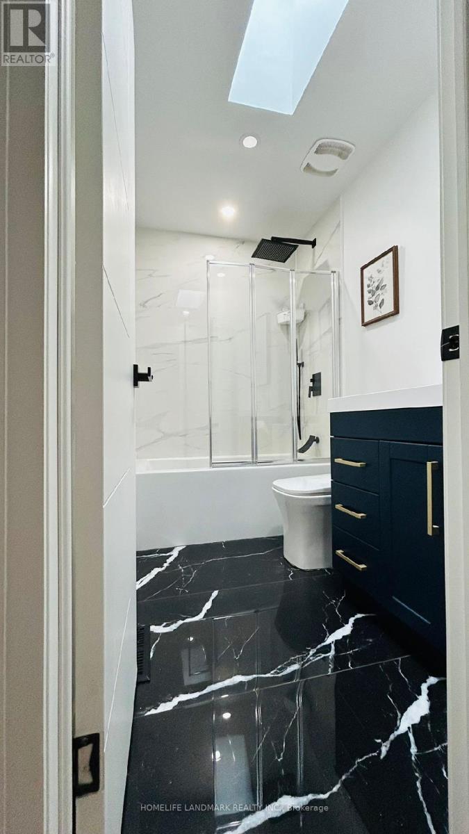 31 Henderson Avenue, Markham, Ontario  L3T 2K5 - Photo 15 - N12570520