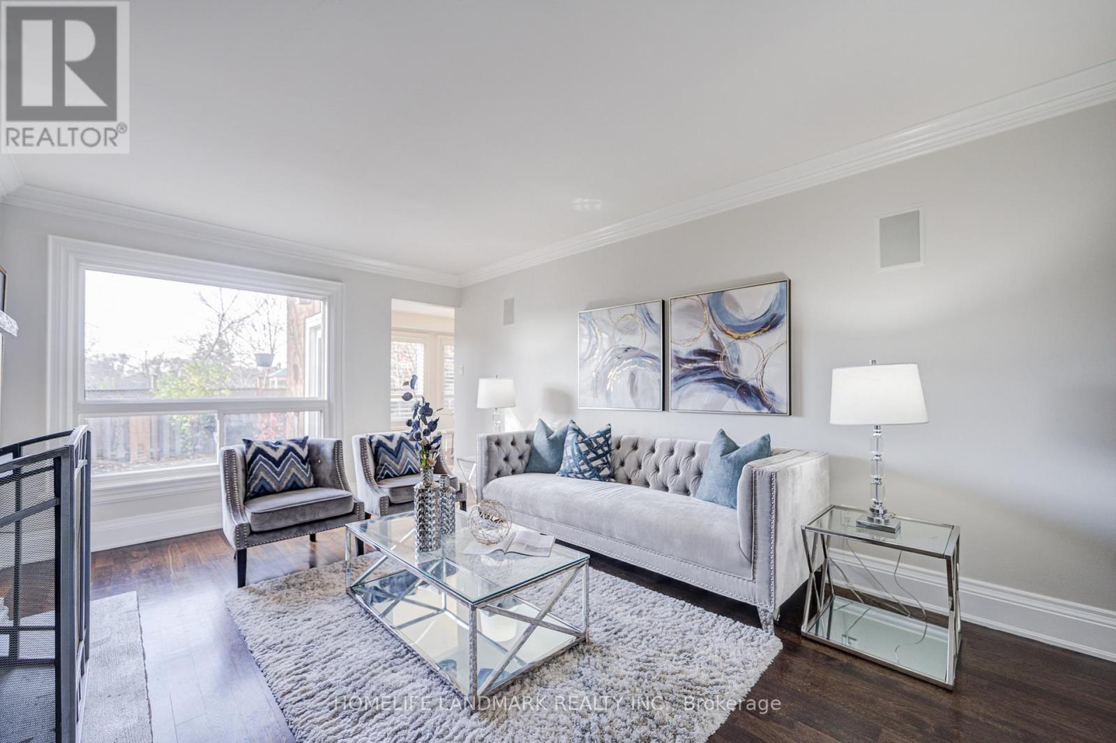 1124 Creekside Drive, Oakville, Ontario  L6H 4Z5 - Photo 16 - W12561100