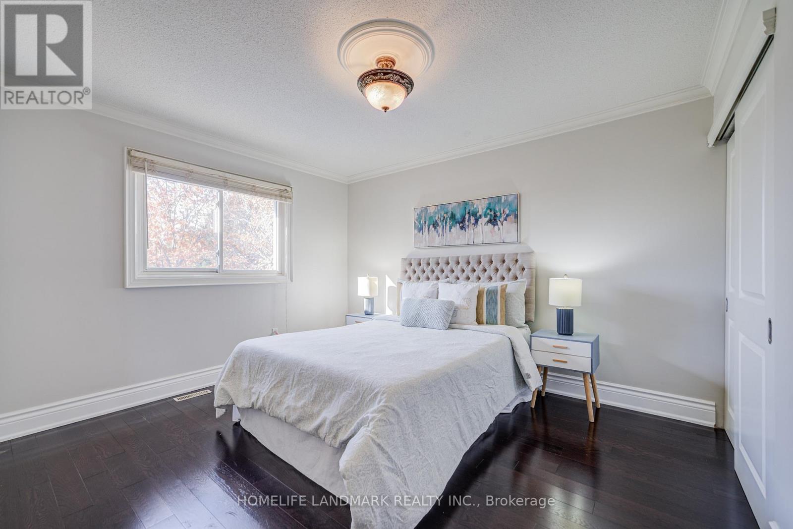 1124 Creekside Drive, Oakville, Ontario  L6H 4Z5 - Photo 29 - W12561100