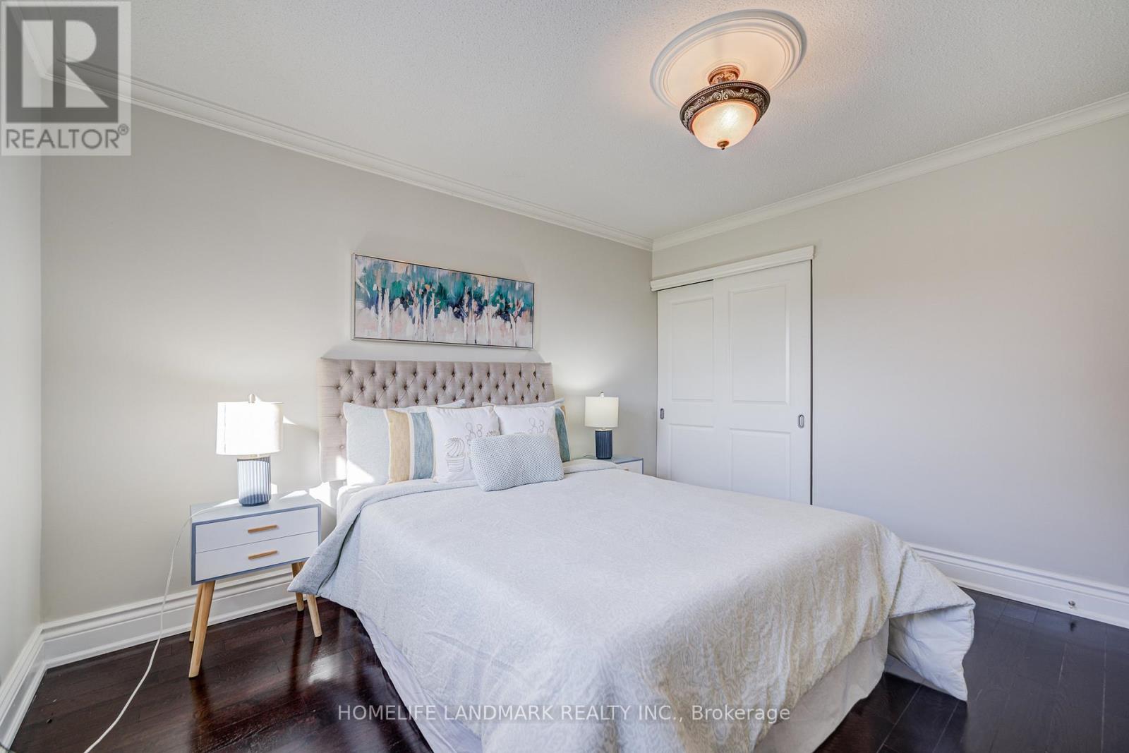 1124 Creekside Drive, Oakville, Ontario  L6H 4Z5 - Photo 31 - W12561100